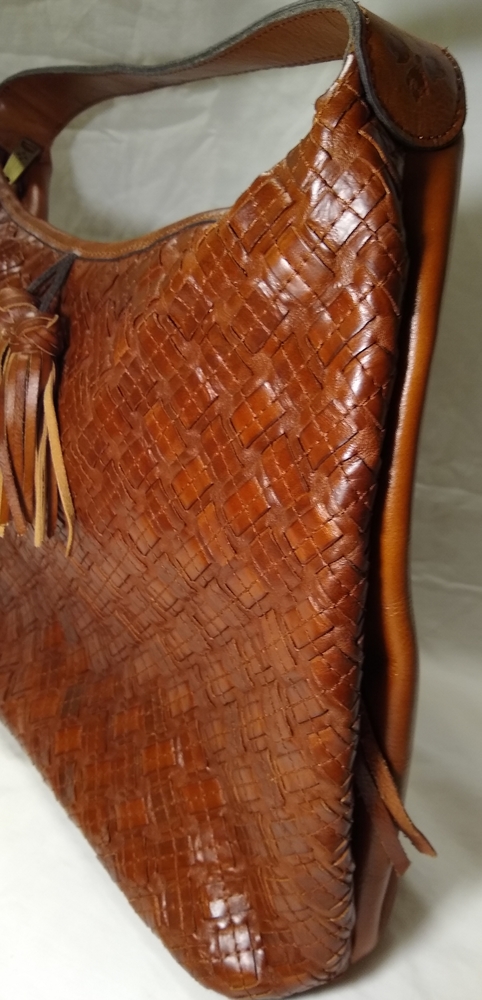 Handbag - Picture 4 of 5